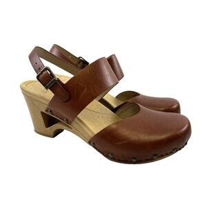 Dansko Thea Clog Sandal Brown Leather Buckle Slingback Closed Toe Studded 39 8.5